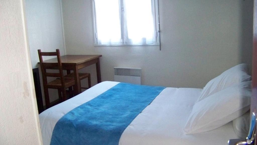 Hotel Du Port Concarneau Szoba fotó